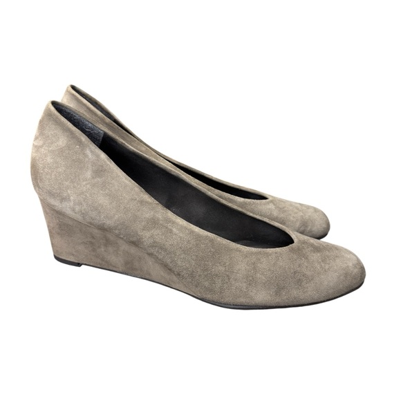 🤎 STUART WEITZMAN 🤎 Suede Wedge Pumps 8.5N Taupe Gray Classic Heel‎ ✨ - Picture 5 of 7